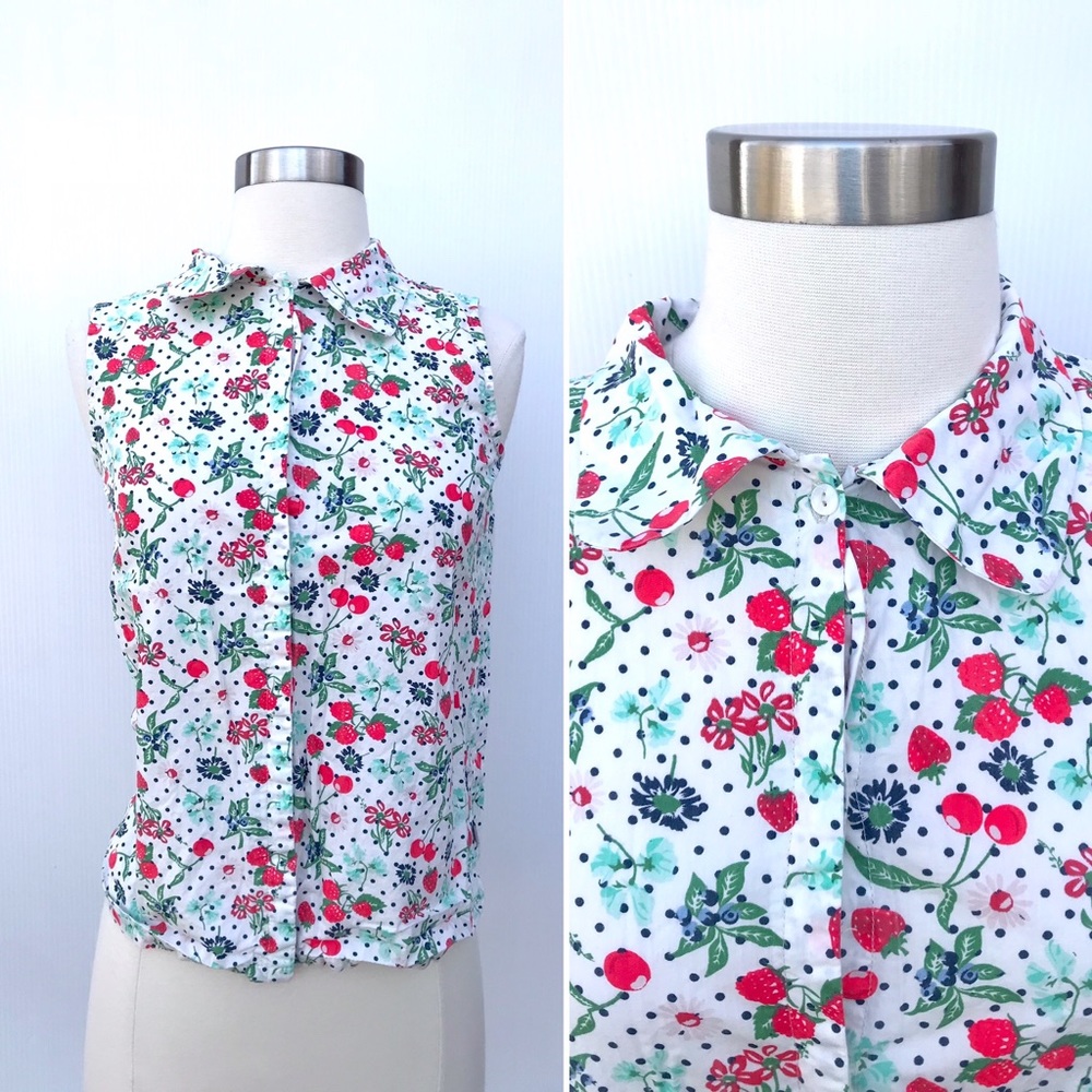 Wheat strawberry raspberry floral fruit sleeveless button up shirt top